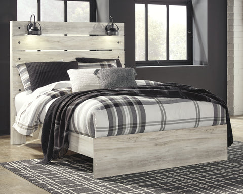 Cambeck Queen Panel Bed with Mirrored Dresser