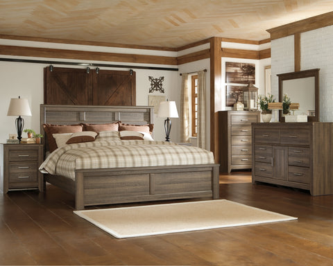 Juararo King/California King Panel Headboard Bed with Mirrored Dresser
