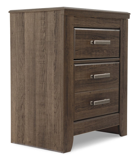 Juararo Queen Panel Headboard Bed with Mirrored Dresser and 2 Nightstands