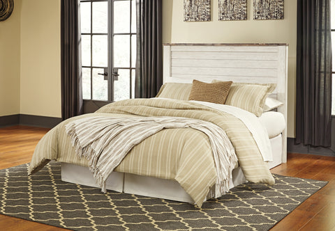 Willowton Queen/Full Panel Headboard Bed with Mirrored Dresser and 2 Nightstands