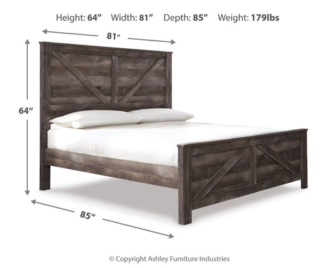 Wynnlow King Crossbuck Panel Bed with Mirrored Dresser, Chest and 2 Nightstands
