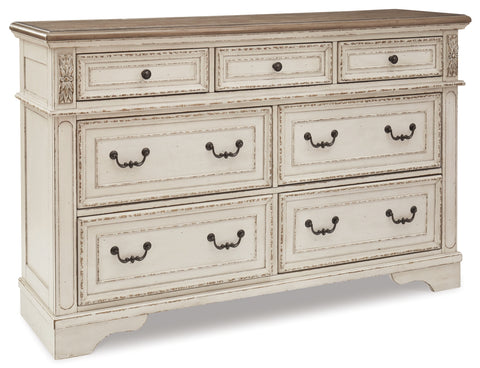 Realyn California King Sleigh Bed with Dresser