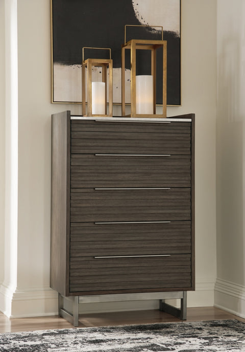 Arkenton California King Panel Bed with Mirrored Dresser and Chest