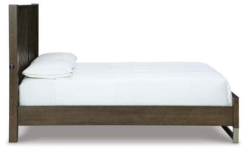 Arkenton Queen Panel Bed with Mirrored Dresser and Chest