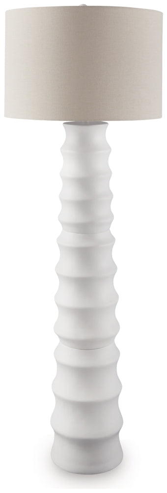 Veraleigh Poly Floor Lamp (1/CN)